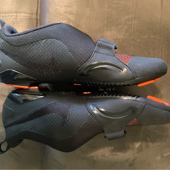 Nike Men's Superrep Cycle
Red and Black Cycling Shoes - Picture 6 of 7